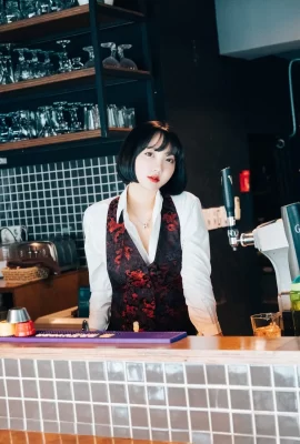 Son Yeeun – -Loozy- Tainted Love Bar Set-01 (73 fotos)